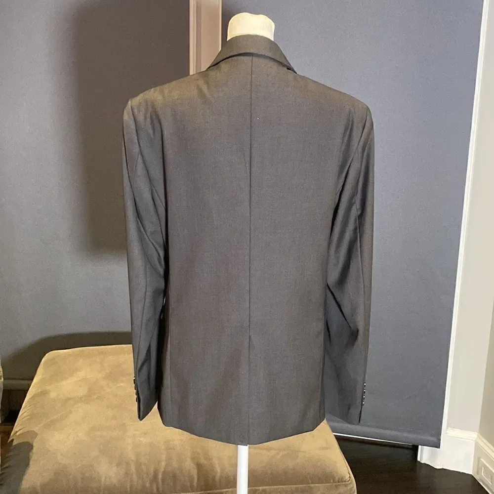 Mogu Men’s Gray Suit Jacket Blazer Slim Fit One Button Notch Lapel Size 44 NWT